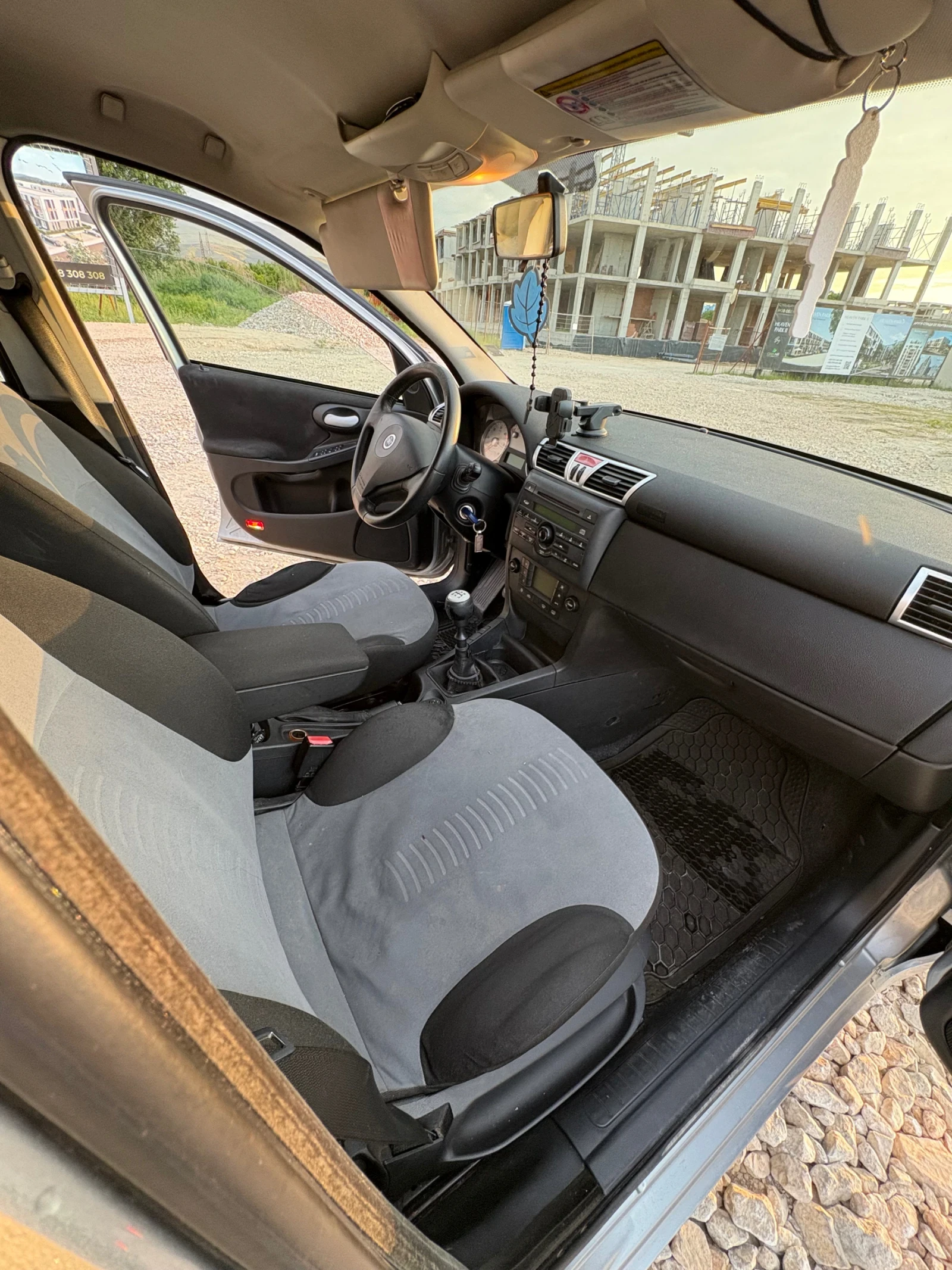 Fiat Stilo, снимка 10 - Автомобили и джипове - 54776671