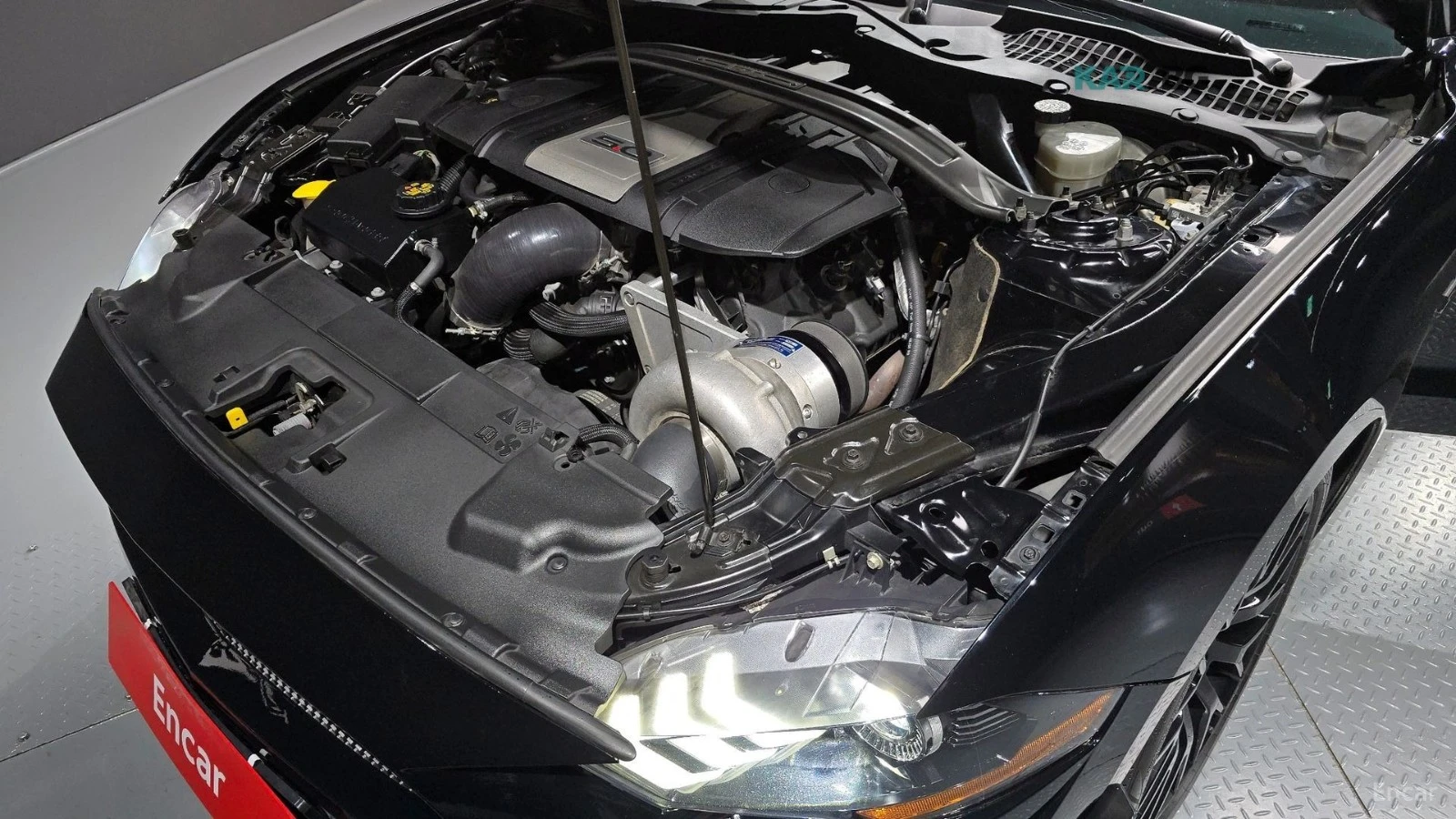 Ford Mustang SUPERCHARGED* 600HP* SHELBY PACK* КОЖА* ОБДУХВАНЕ*, снимка 5 - Автомобили и джипове - 54781488