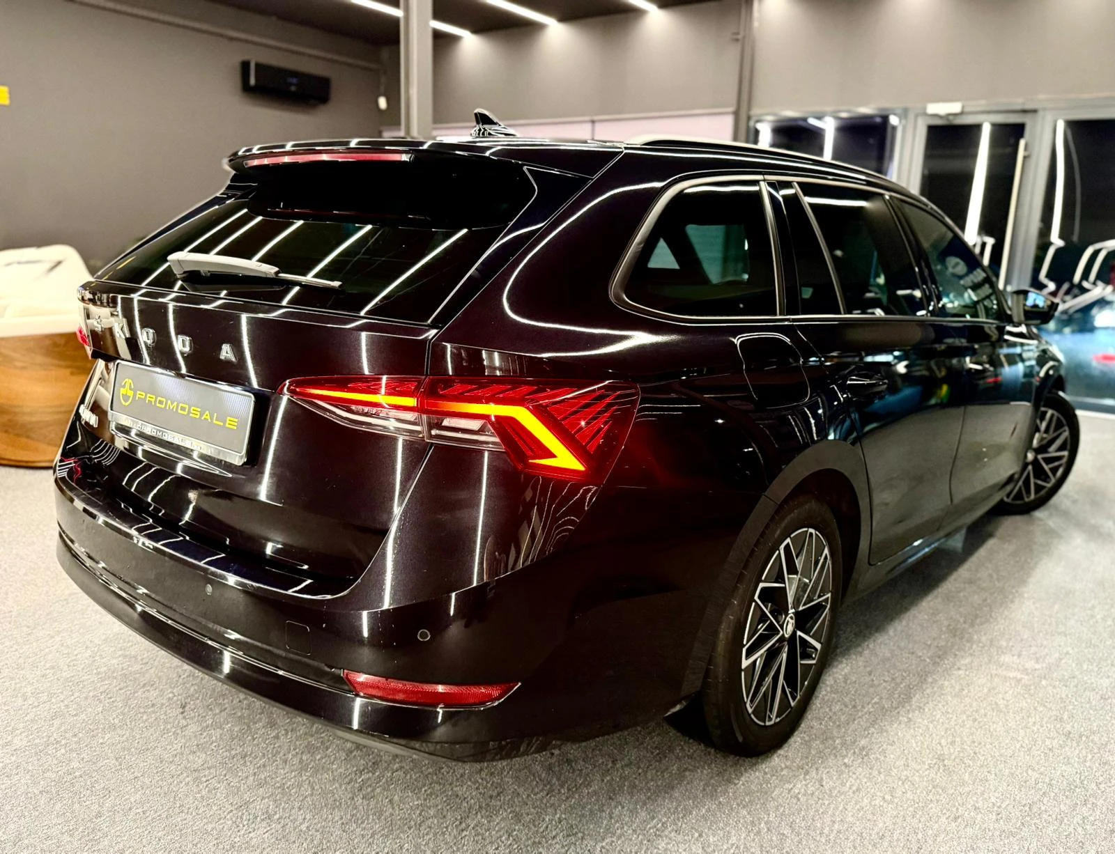 Skoda Octavia 2.0 TDI DSG DIGITAL, FULL LED, , снимка 6 - Автомобили и джипове - 54915434