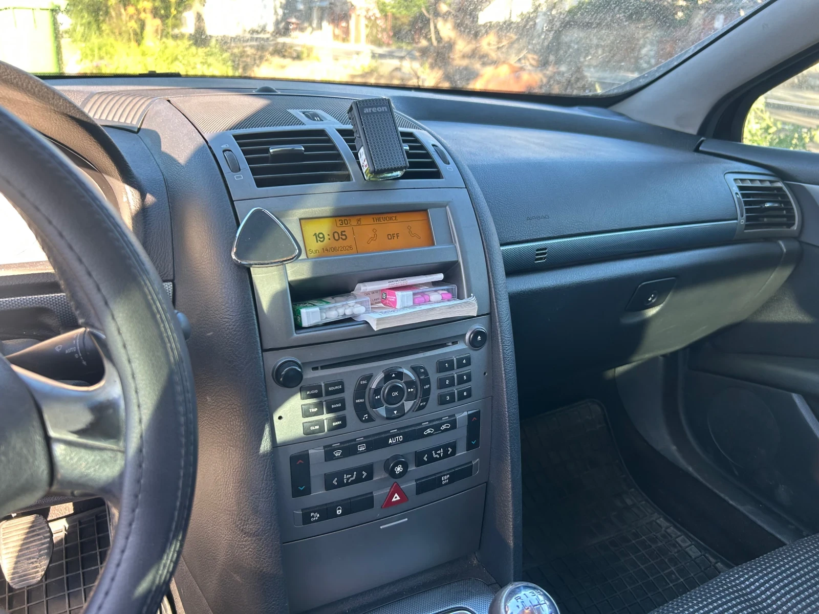 Peugeot 407 2.0 HDI, снимка 9 - Автомобили и джипове - 54932236