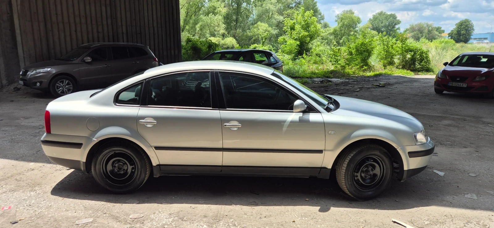 VW Passat, снимка 4 - Автомобили и джипове - 54958070