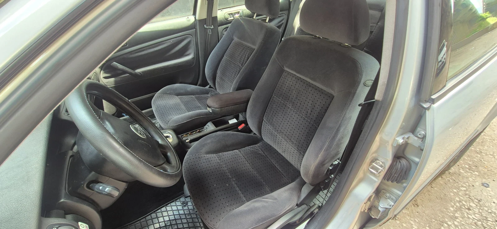 VW Passat, снимка 10 - Автомобили и джипове - 54958070