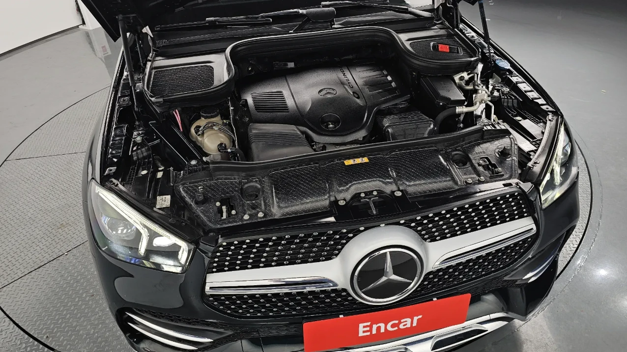 Mercedes-Benz GLE 450 AMG * МАСАЖИ * ПОДРЕВИ * ОБДУХВАНЕ, снимка 5 - Автомобили и джипове - 54998580