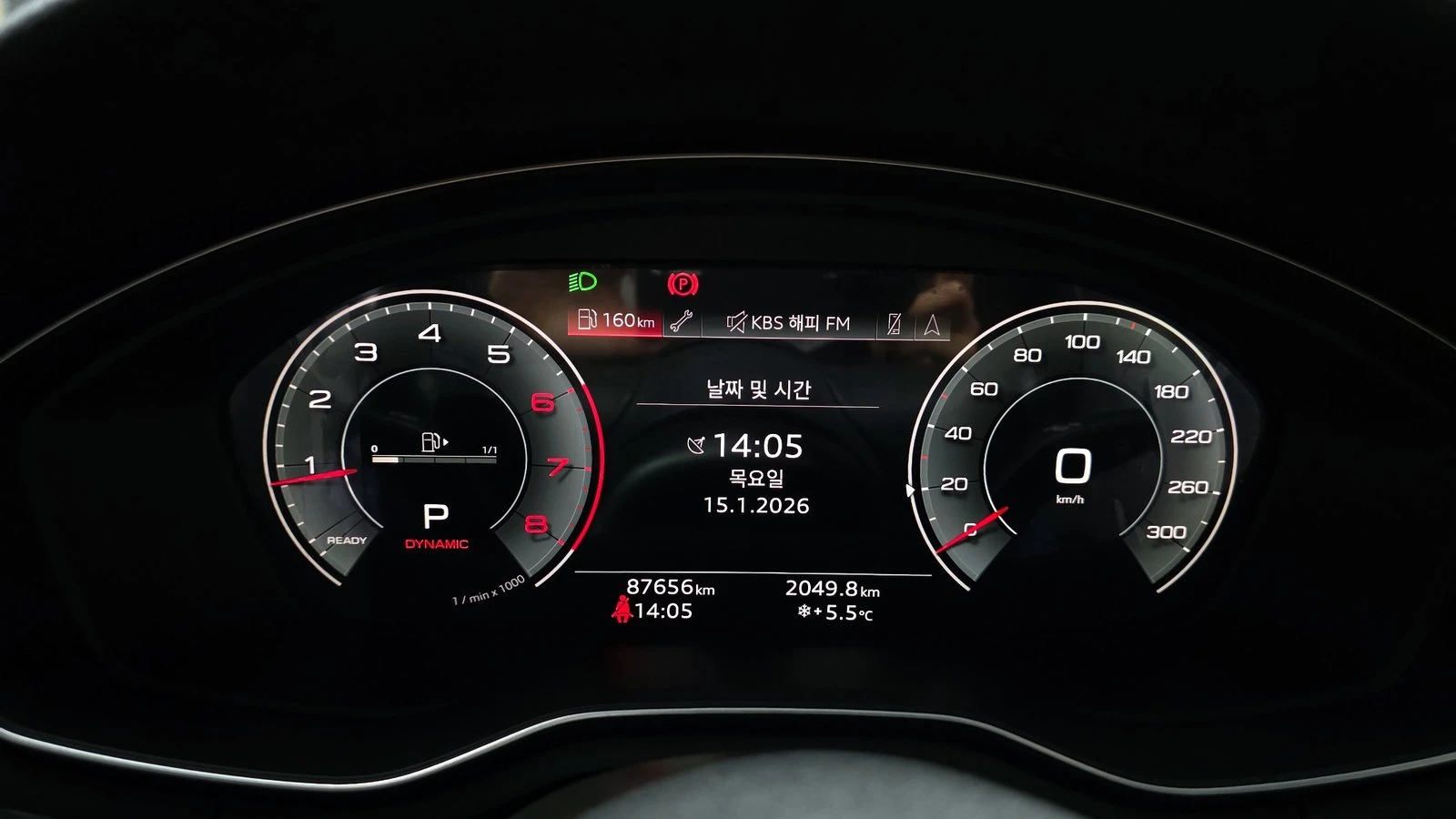 Audi A5 40 TFSI quattro* ЛЮК* KEYLESS* КРАЙНА ЦЕНА, снимка 8 - Автомобили и джипове - 55336577