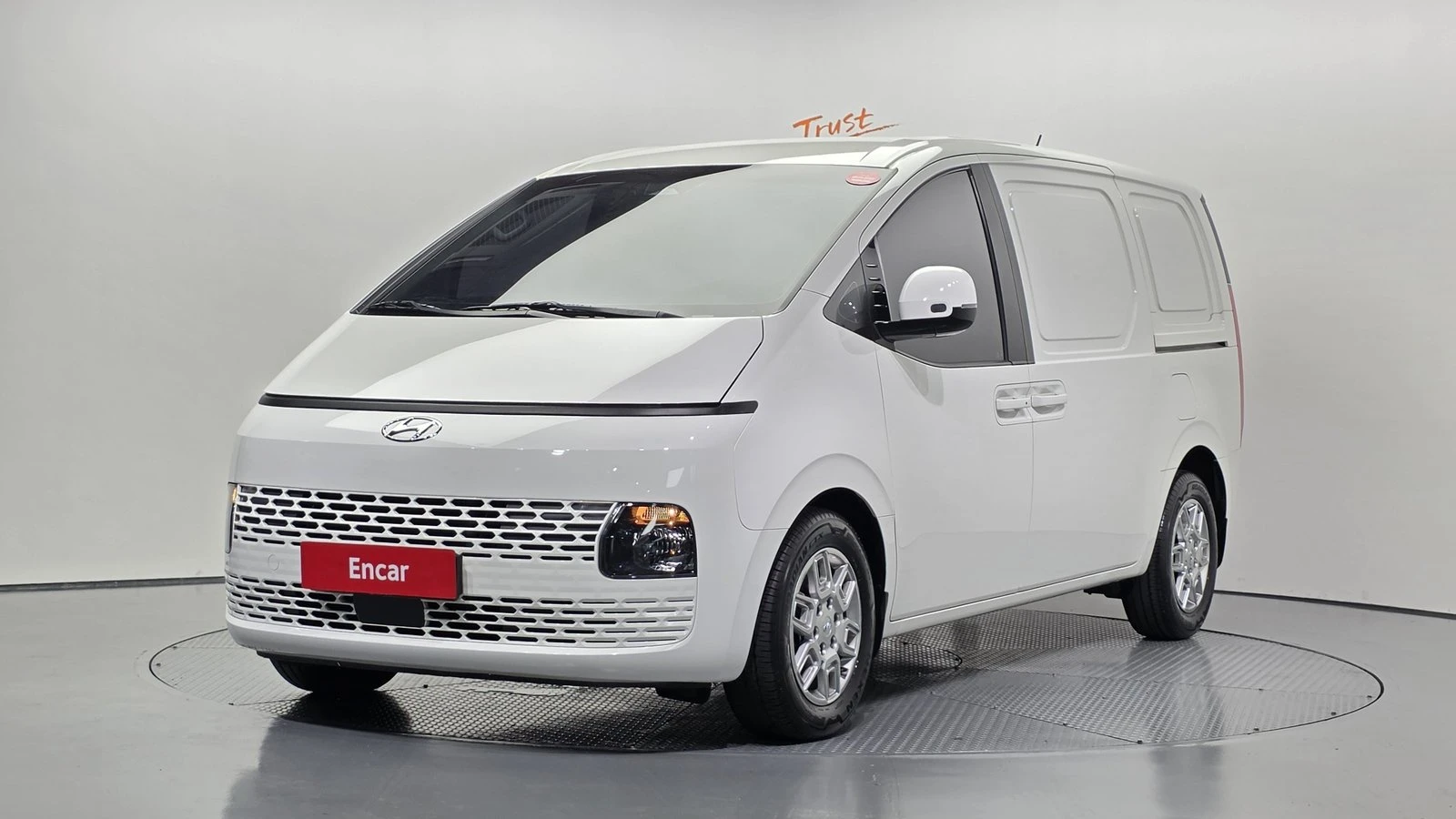 Hyundai Staria Cargo* ПОДГРЕВ ВОЛАН* BLIND SPOT* КРАЙНА ЦЕНА