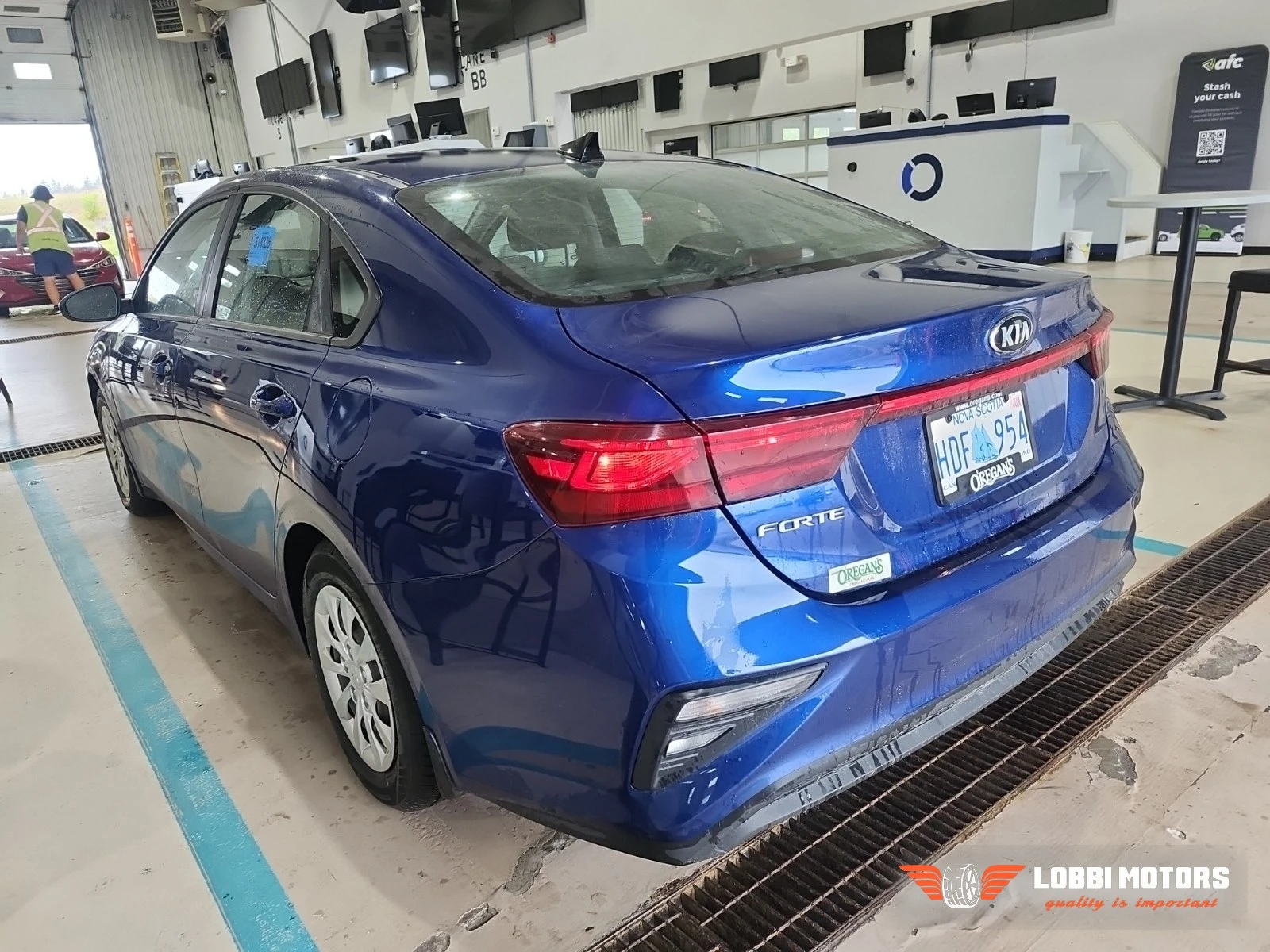 Kia Forte, снимка 6 - Автомобили и джипове - 55954628