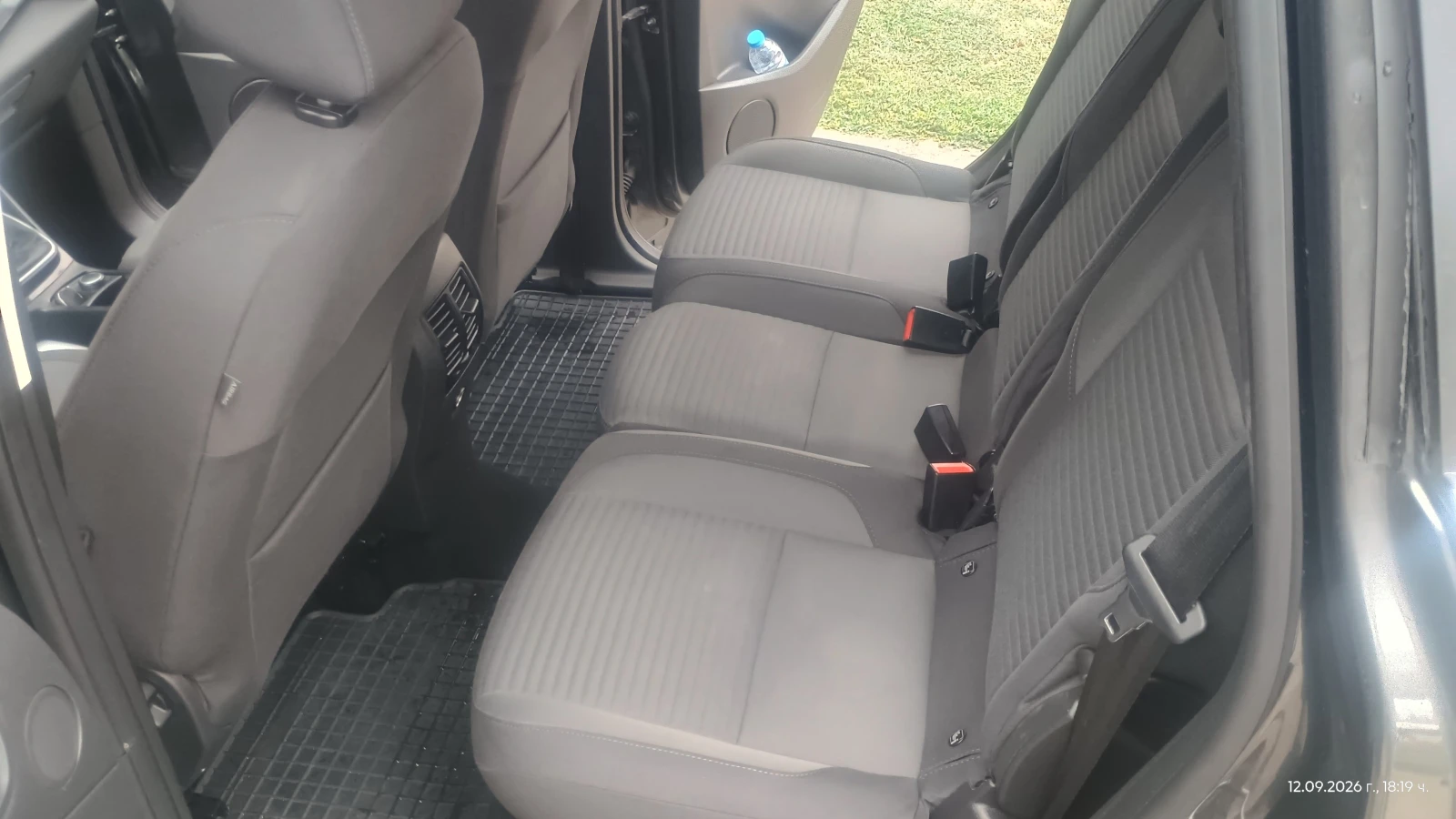 Ford C-max 1.5tdci, снимка 11 - Автомобили и джипове - 56059186