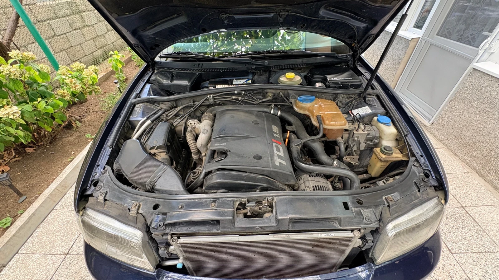 Audi A4, снимка 9 - Автомобили и джипове - 56120276
