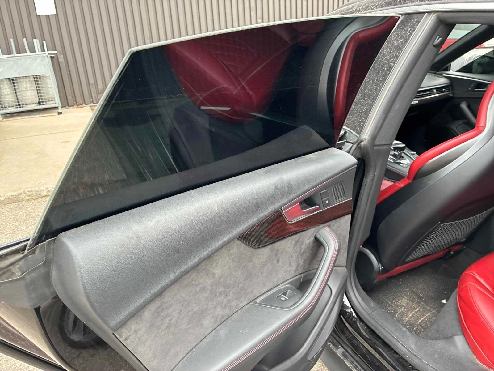Audi S5 | TECHNIK | ���� �� �������� & ���������� | Mobile.bg � ����������� 12