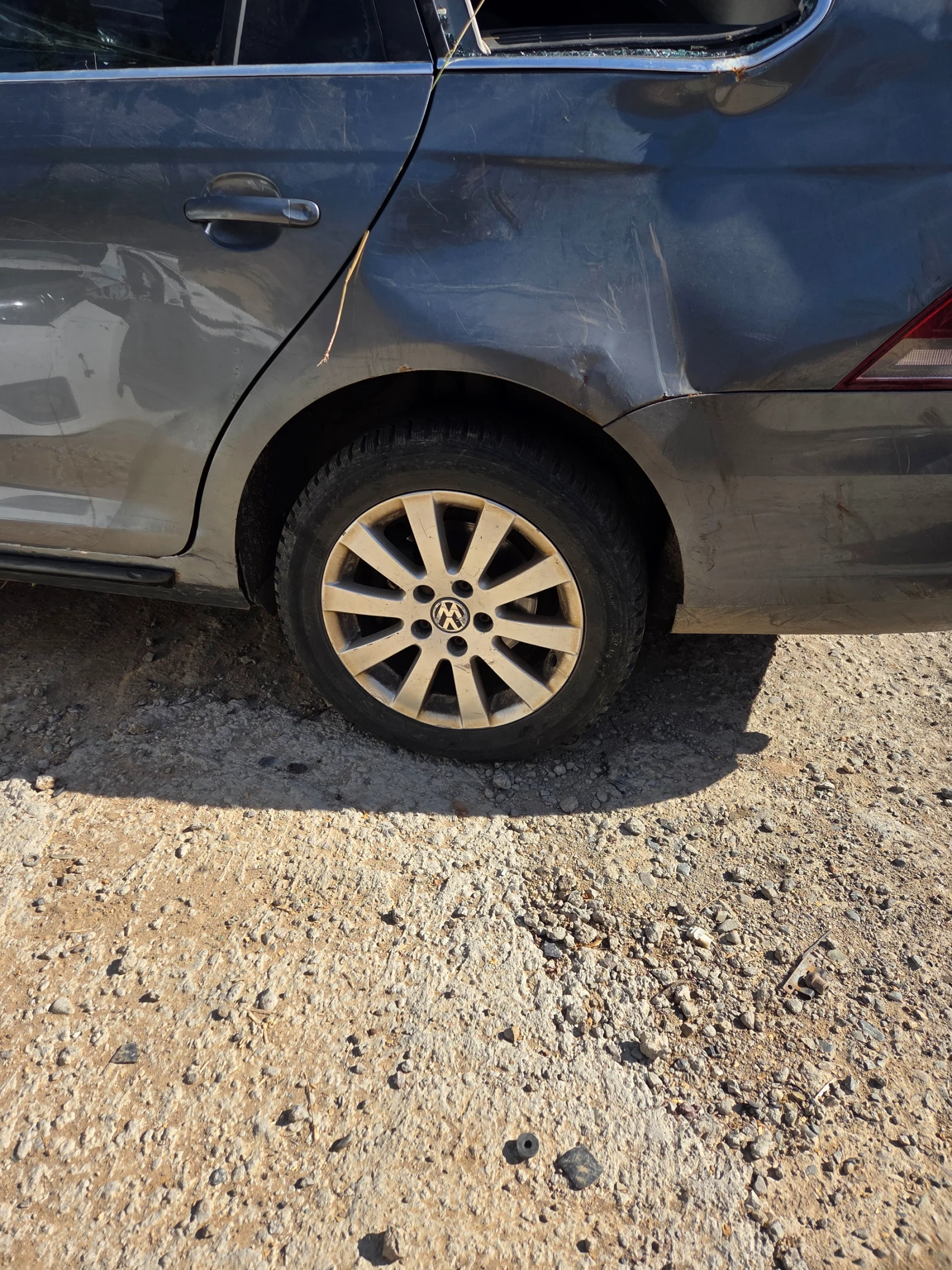 VW Golf Variant 1600TDI 105ks, снимка 3 - Автомобили и джипове - 56363783