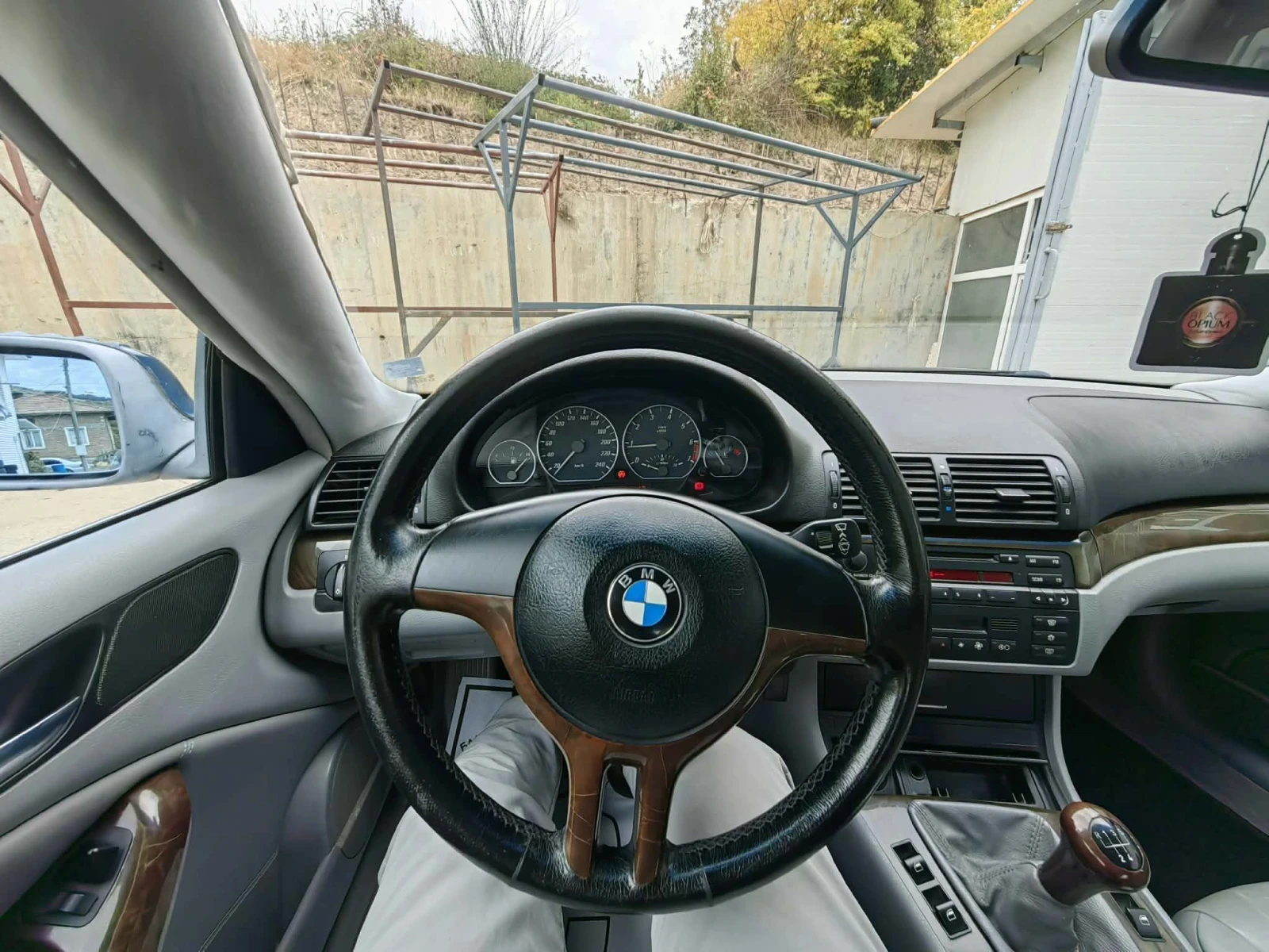 BMW 330 Ci , снимка 13 - Автомобили и джипове - 56447735