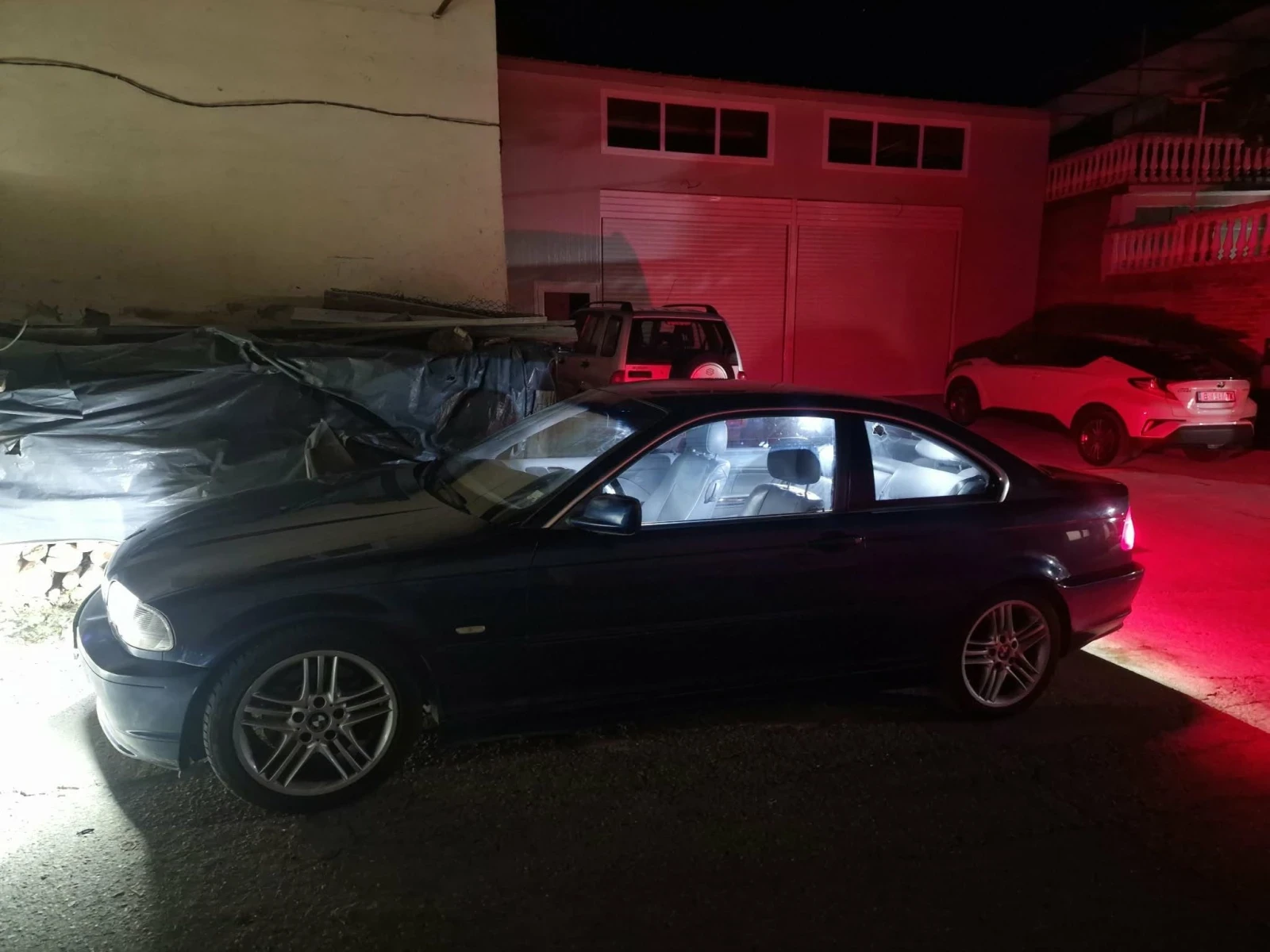 BMW 330 Ci , снимка 3 - Автомобили и джипове - 56447735