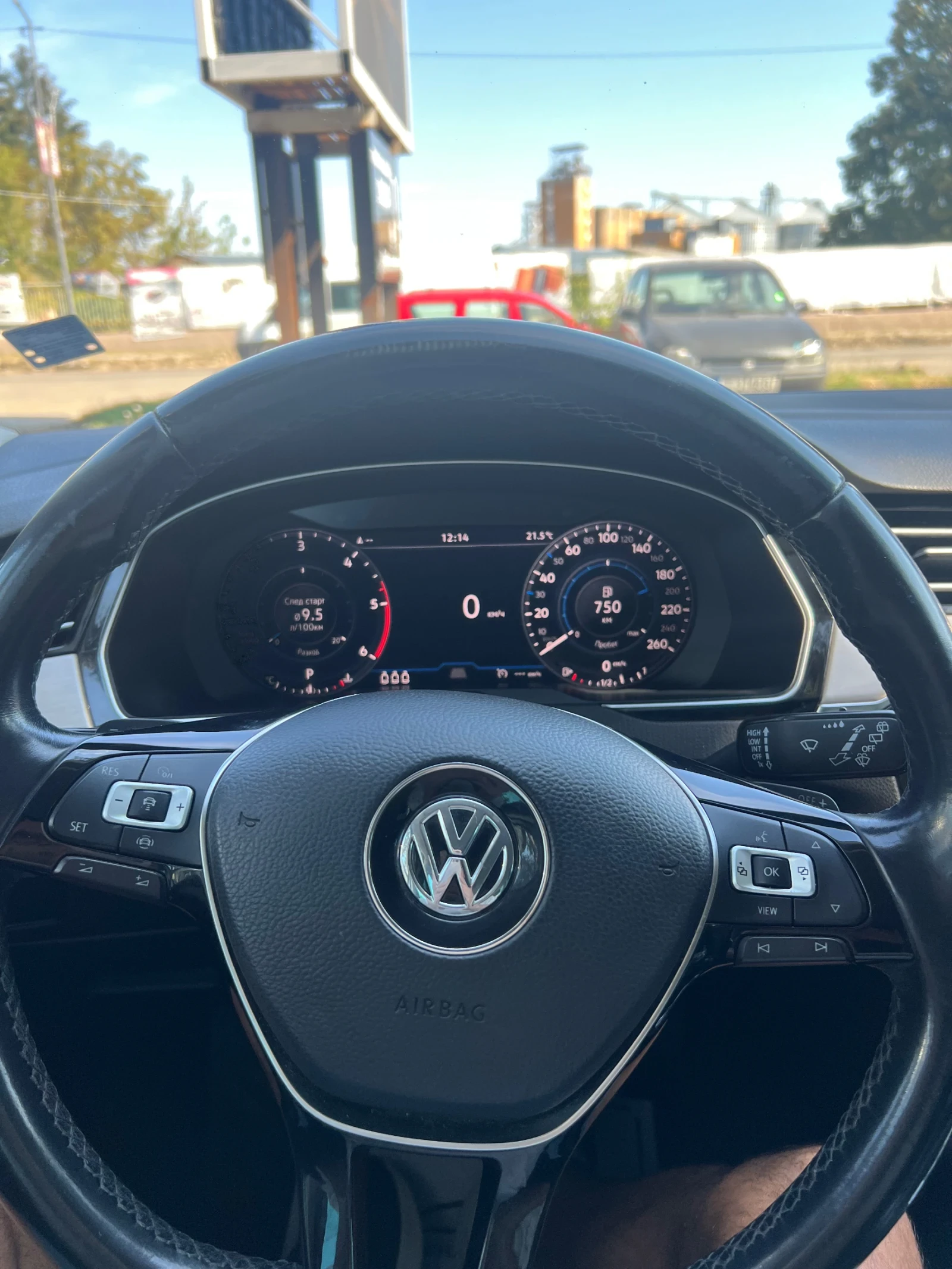 VW Passat B8, снимка 6 - Автомобили и джипове - 56577939