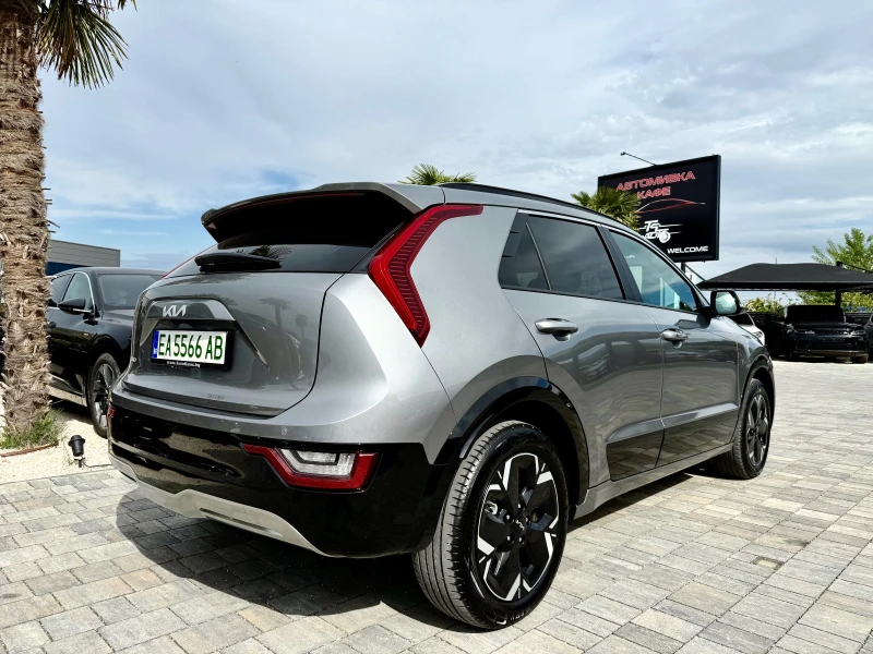 Kia Niro MAX FULL, снимка 4 - Автомобили и джипове - 50239411