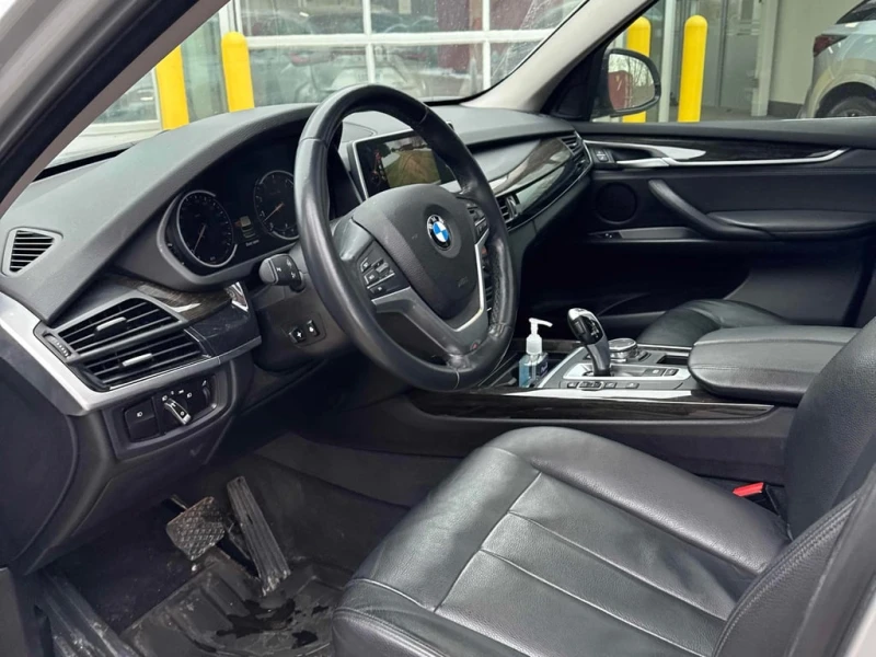 BMW X5 * xDrive35i * ДИГИТАЛНО * ПОДГРЕВИ * КАМЕРА * PANO, снимка 6 - Автомобили и джипове - 53447973