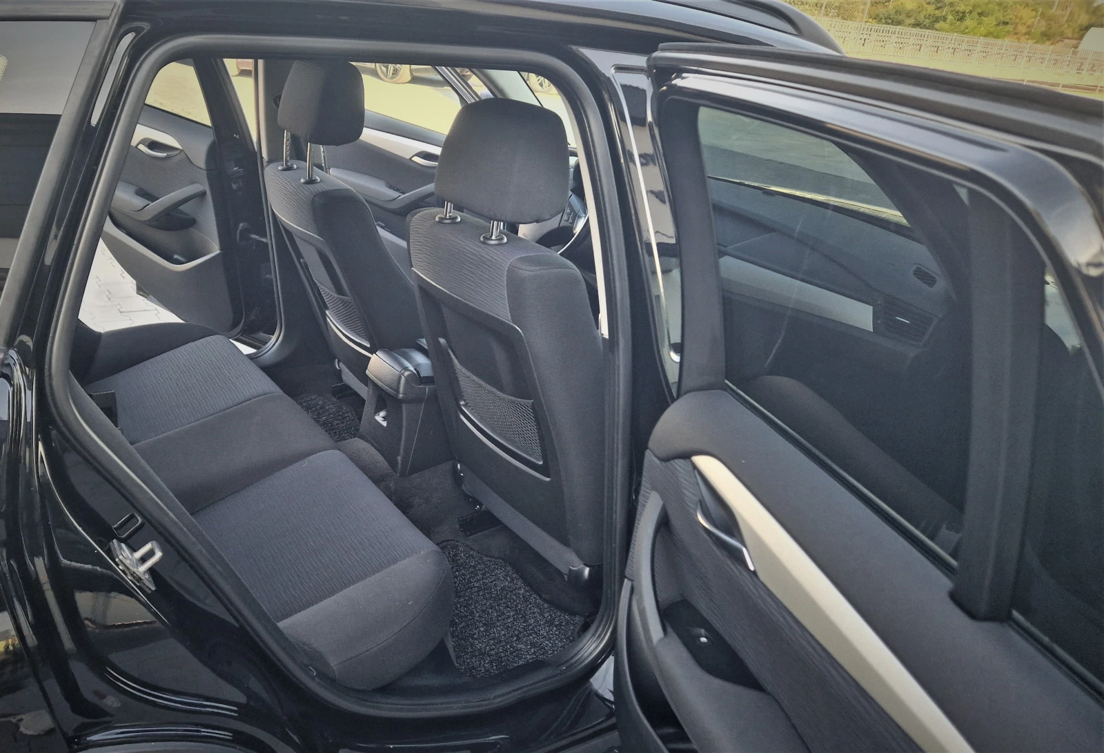 BMW X1  | Mobile.bg   12