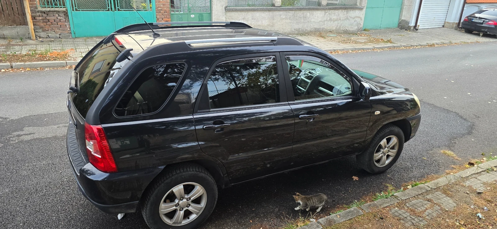 Kia Sportage 2.0 - изображение 2
