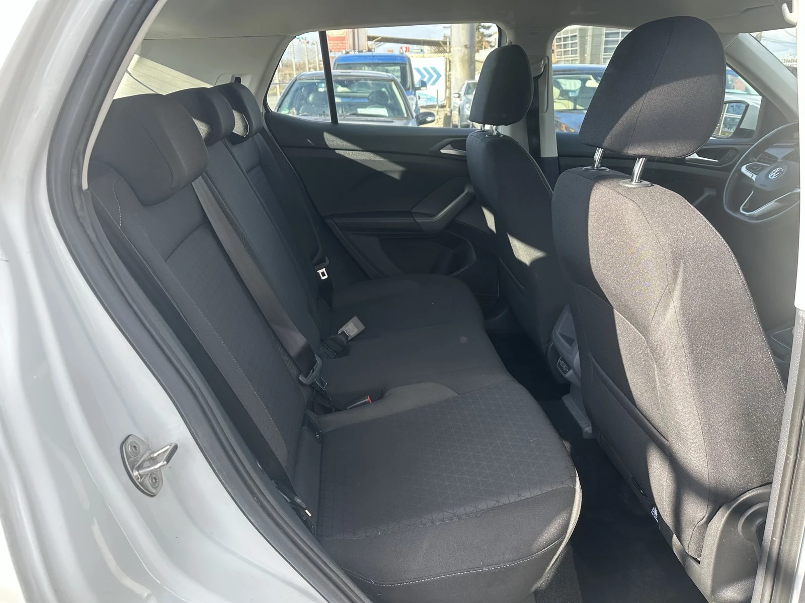 VW T-Cross 1.0TSI DSG Virtual Cockpit | Mobile.bg � ����������� 13