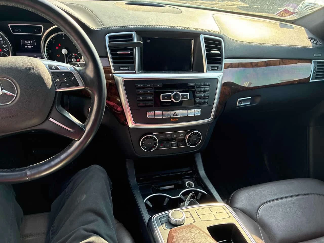 Mercedes-Benz GL * 350 BlueTEC * CARFAX * ДВА КЛЮЧА* БОНУС ГУМИ - изображение 9