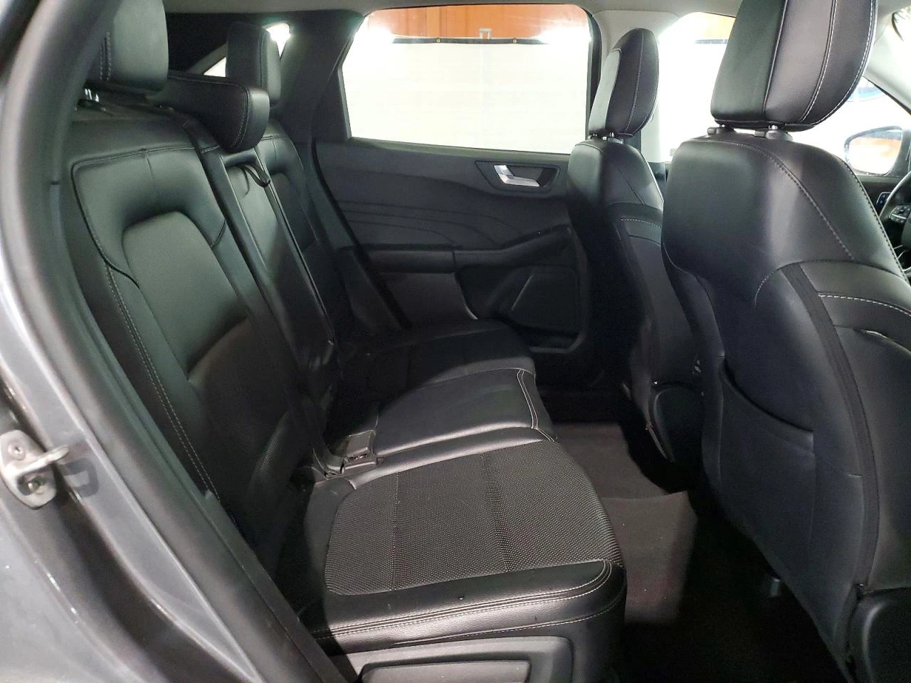 Ford Escape 2.0l Titanium, снимка 11 - Автомобили и джипове - 53791330