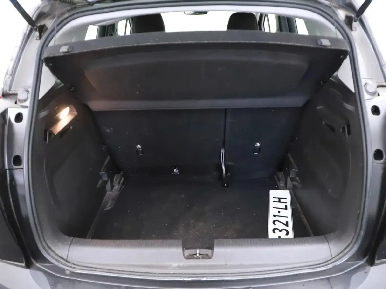 Opel Crossland X 1.2 Edition, снимка 15 - Автомобили и джипове - 53864658