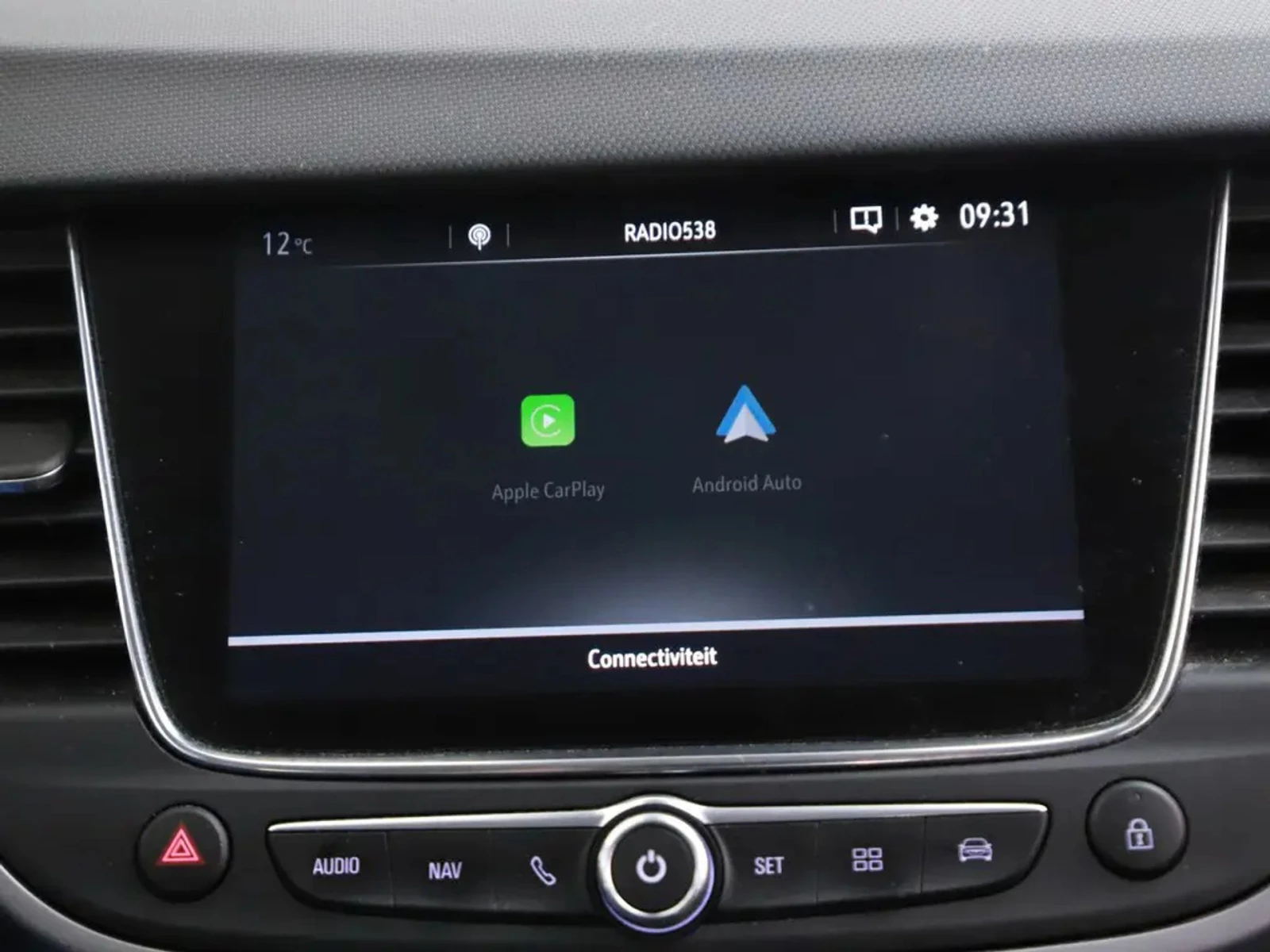 Opel Crossland X 1.2 Edition, снимка 12 - Автомобили и джипове - 53864658