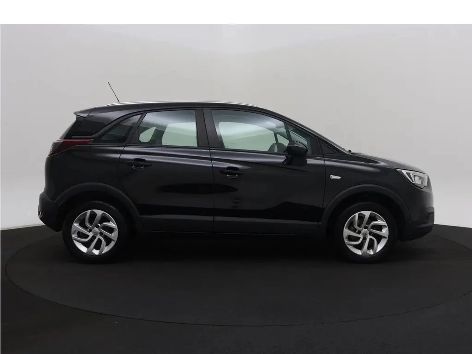 Opel Crossland X 1.2 Edition, снимка 3 - Автомобили и джипове - 53864658