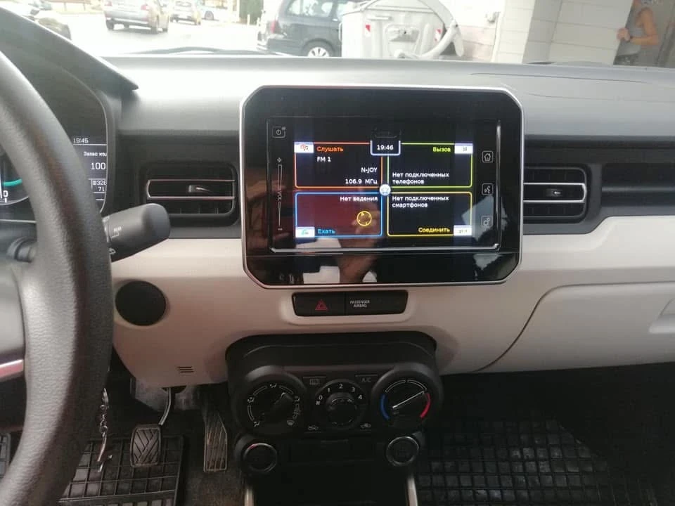 Suzuki Ignis, снимка 4 - Автомобили и джипове - 54402414