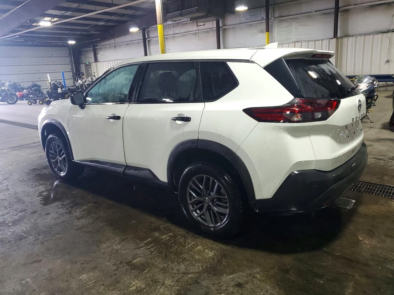 Nissan Rogue, снимка 2 - Автомобили и джипове - 54446924