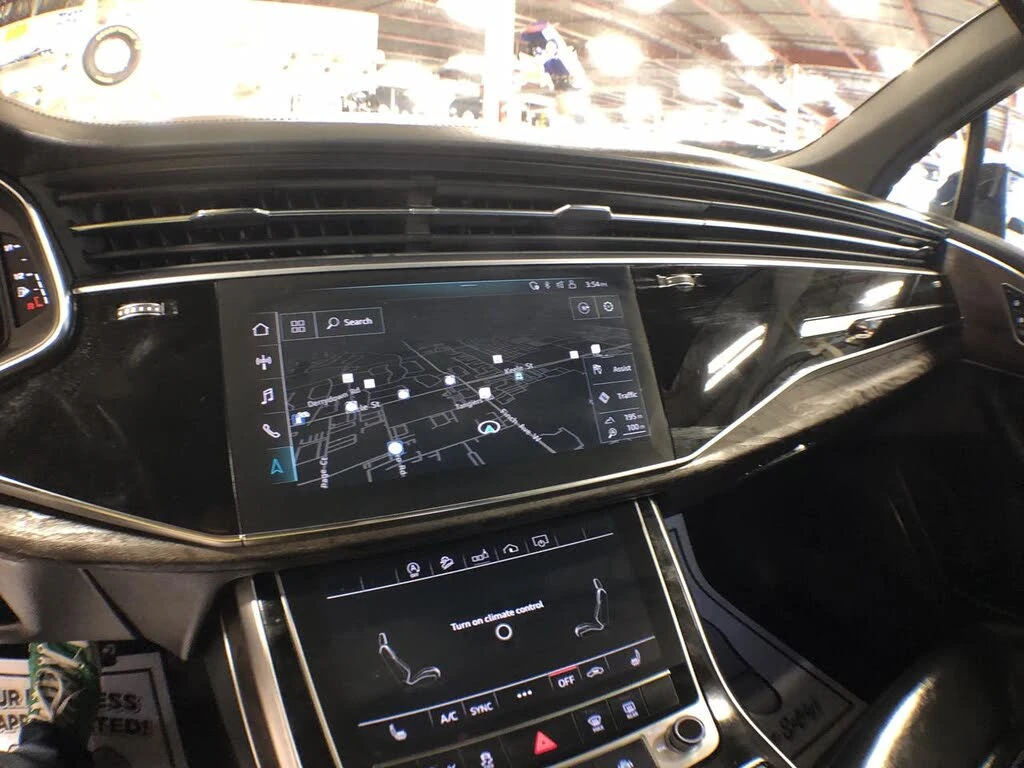 Audi Q7 S line 55 TFSI quattro, снимка 10 - Автомобили и джипове - 54732030
