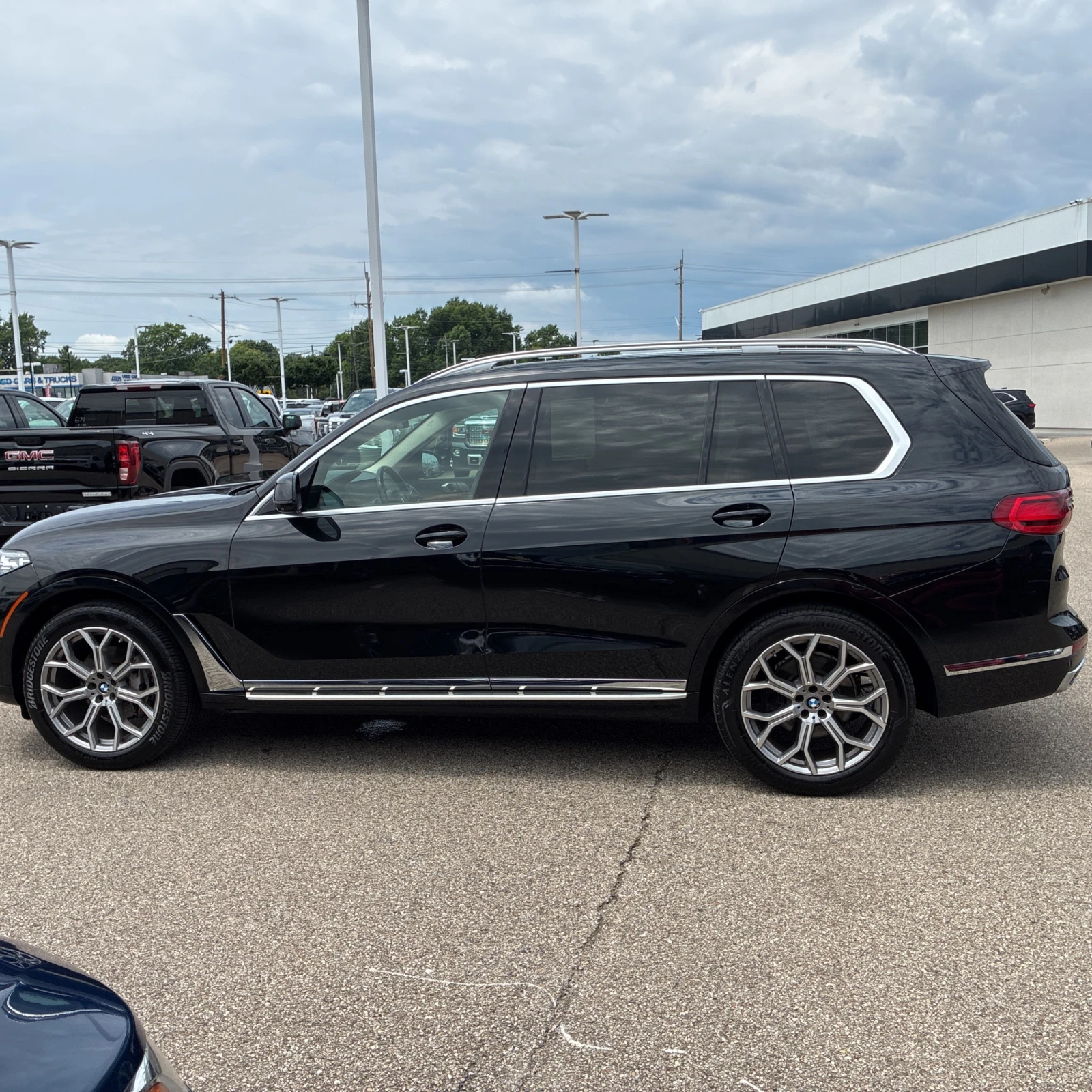 BMW X7 xDrive40i, снимка 3 - Автомобили и джипове - 55056239