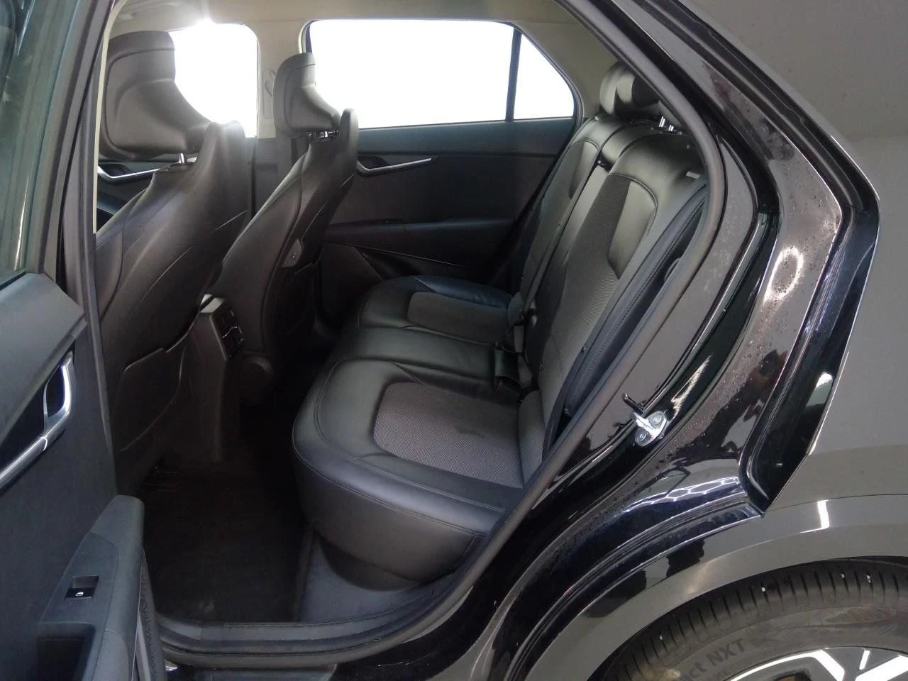 Kia Niro DynamicLine 65 kWh , снимка 15 - Автомобили и джипове - 55586179