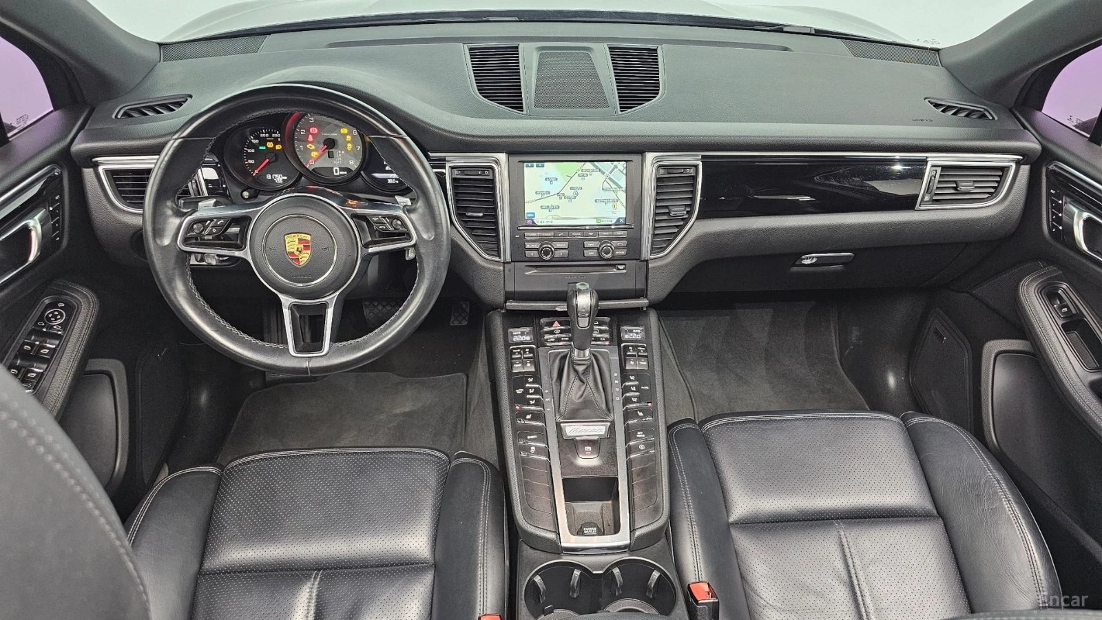 Porsche Macan 3.0S* КОЖА* ПОДГРЕВ* НАВИ* ПАНО* АВТОКРЕДИТ, снимка 5 - Автомобили и джипове - 55662694