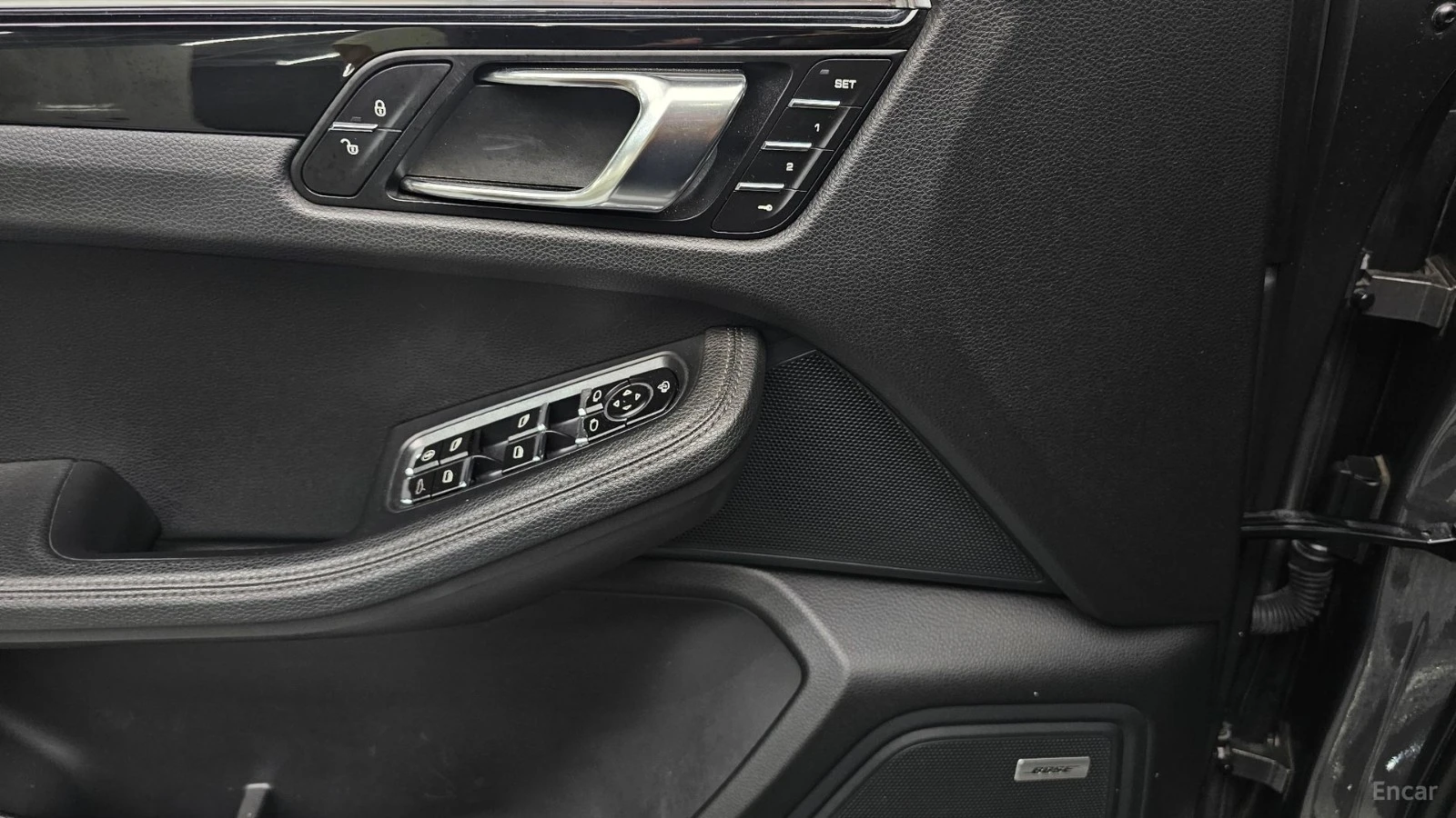 Porsche Macan 3.0S* КОЖА* ПОДГРЕВ* НАВИ* ПАНО* АВТОКРЕДИТ, снимка 15 - Автомобили и джипове - 55662694