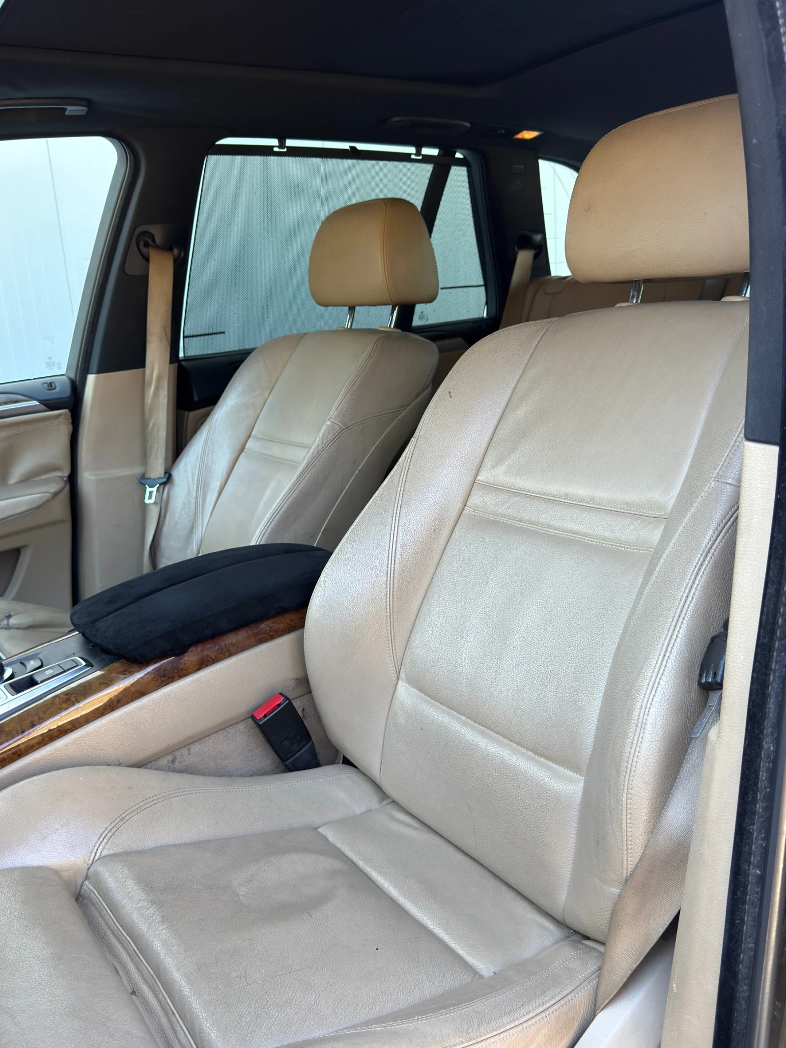 BMW X5 * KEYLESS* PANO* ТОП ЦЕНА* КОЗМЕТИЧНИ ЗАБЕЛЕЖКИ* , снимка 7 - Автомобили и джипове - 55971898