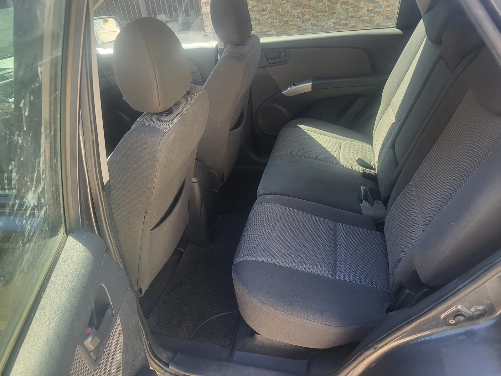 Kia Sportage 2.0i Gas/Benzin  140ps, снимка 10 - Автомобили и джипове - 55979345