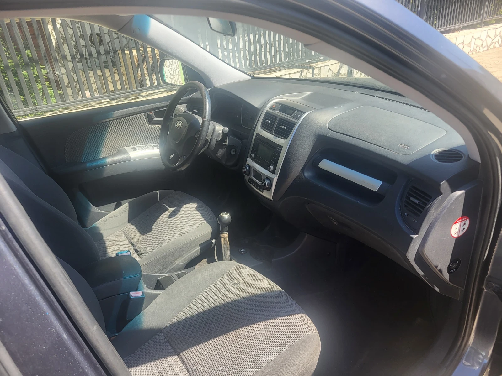 Kia Sportage 2.0i Gas/Benzin  140ps, снимка 11 - Автомобили и джипове - 55979345