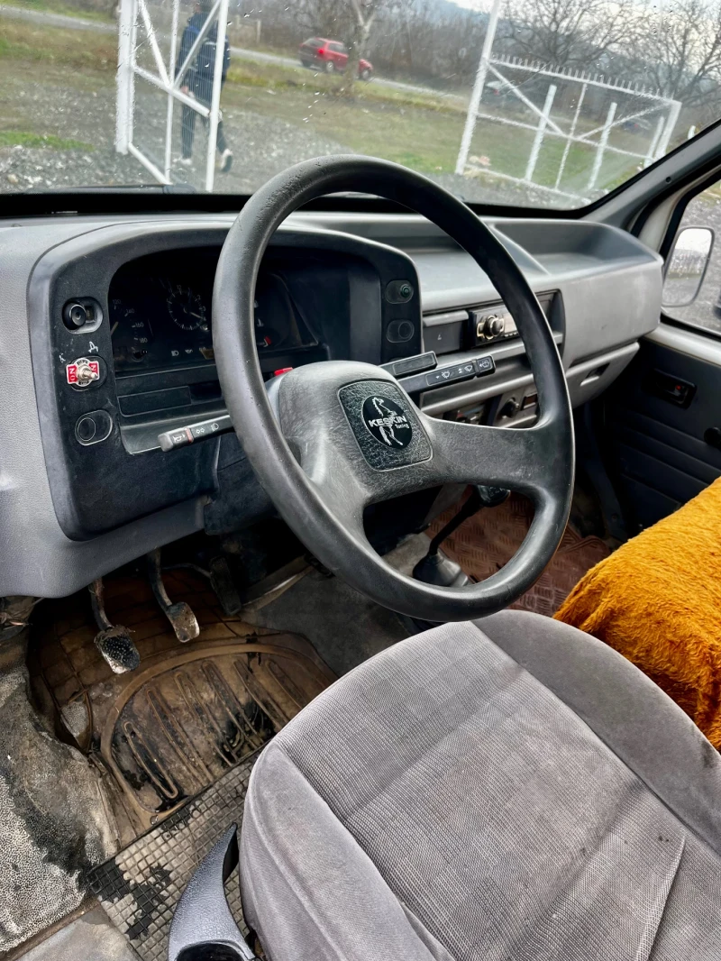 Ford Transit 2.5, снимка 8 - Бусове и автобуси - 48355784