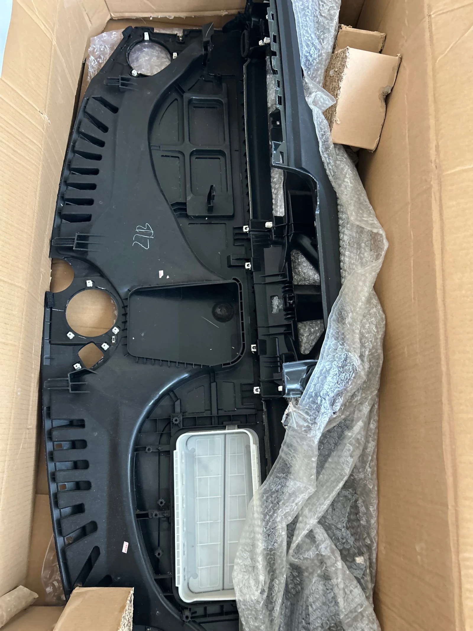     3 Tesla y | Mobile.bg   11