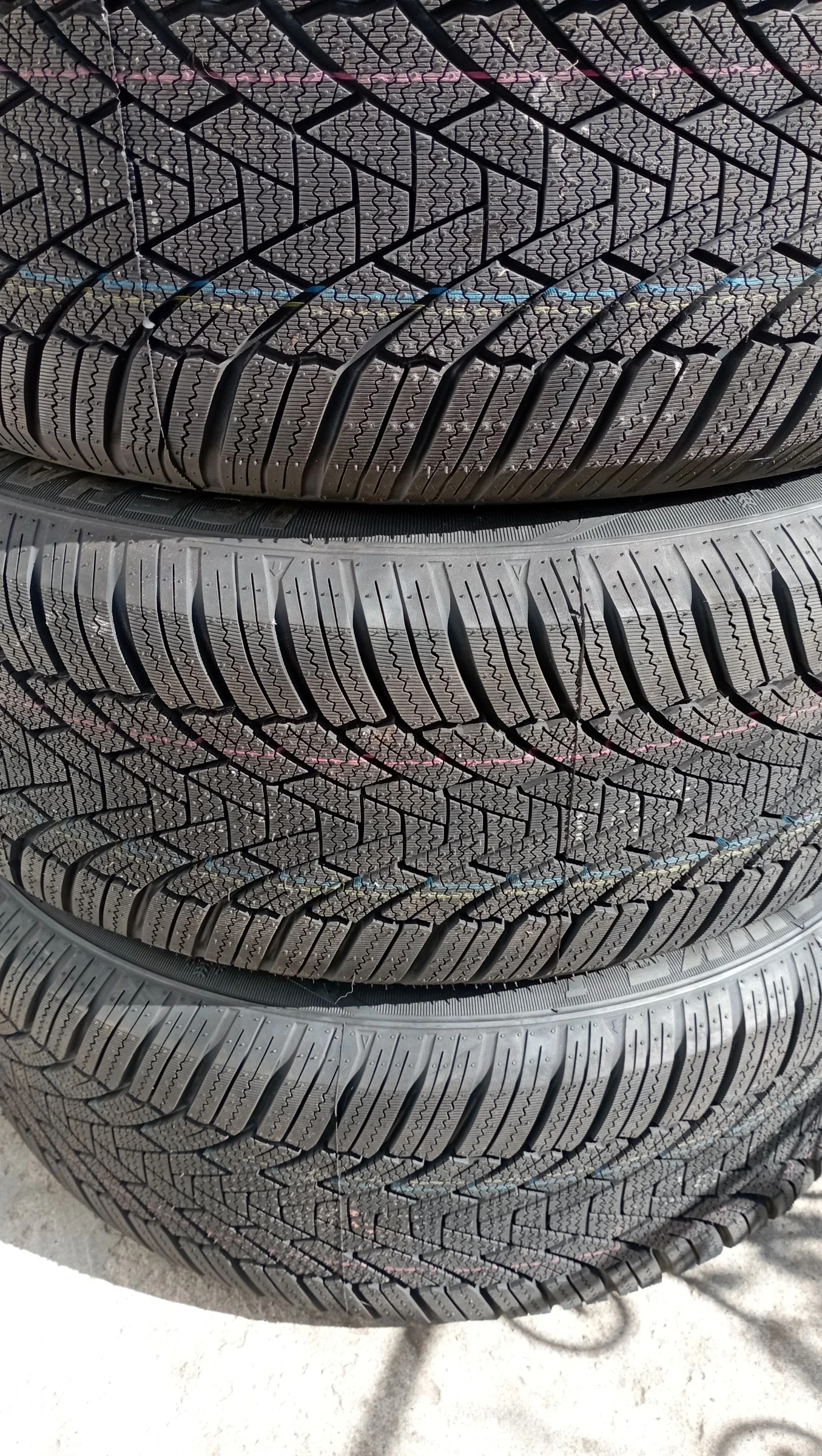    215/50R17 | Mobile.bg   3