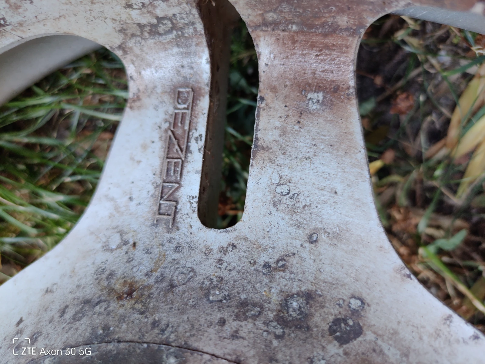 ���� � ������ 185/70R14 | Mobile.bg � ����������� 5