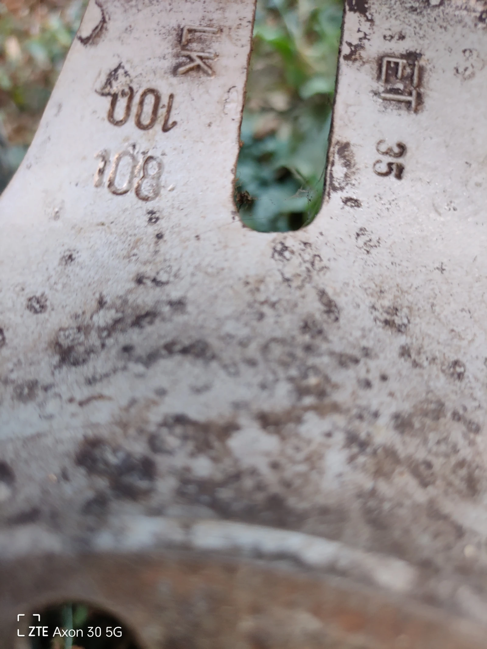 ���� � ������ 185/70R14 | Mobile.bg � ����������� 2