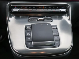Mercedes-Benz V 300 d/4-MATIC/LONG/EXCLUSIV/VIP SEATS/PANO/BURM/, снимка 9
