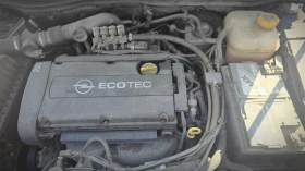 Opel Astra 1.6 I  газ климатик 5 врати, снимка 6