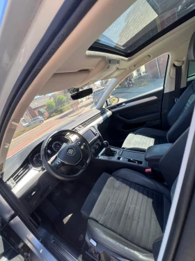 VW Passat HIGHLINE* Панорама* Кожа* Алкантара* Дистроник* Ки, снимка 9