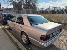 Mercedes-Benz E 200, снимка 4