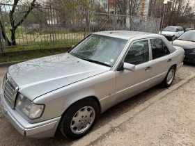 Mercedes-Benz E 200, снимка 6