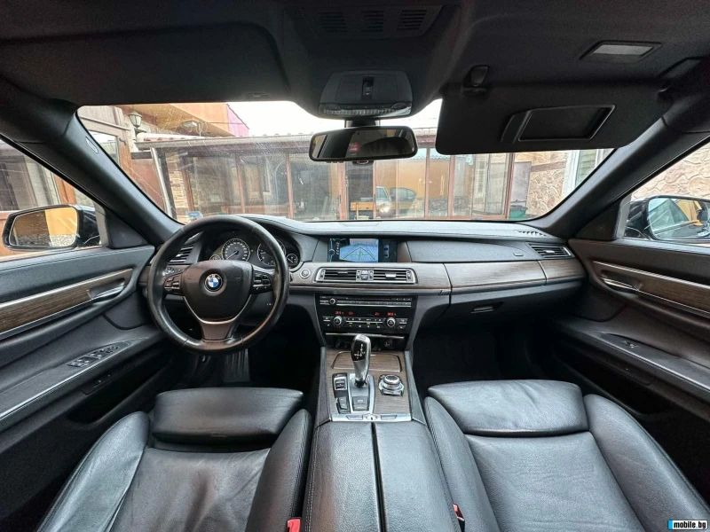 BMW 730 / 5 000 КМ, снимка 7 - Автомобили и джипове - 52355295