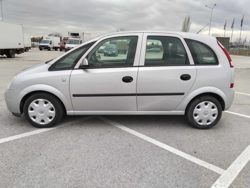 Opel Meriva, снимка 5 - Автомобили и джипове - 43969425