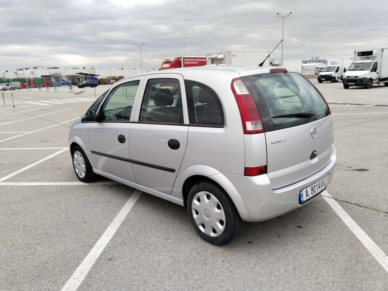 Opel Meriva, снимка 4 - Автомобили и джипове - 43969425